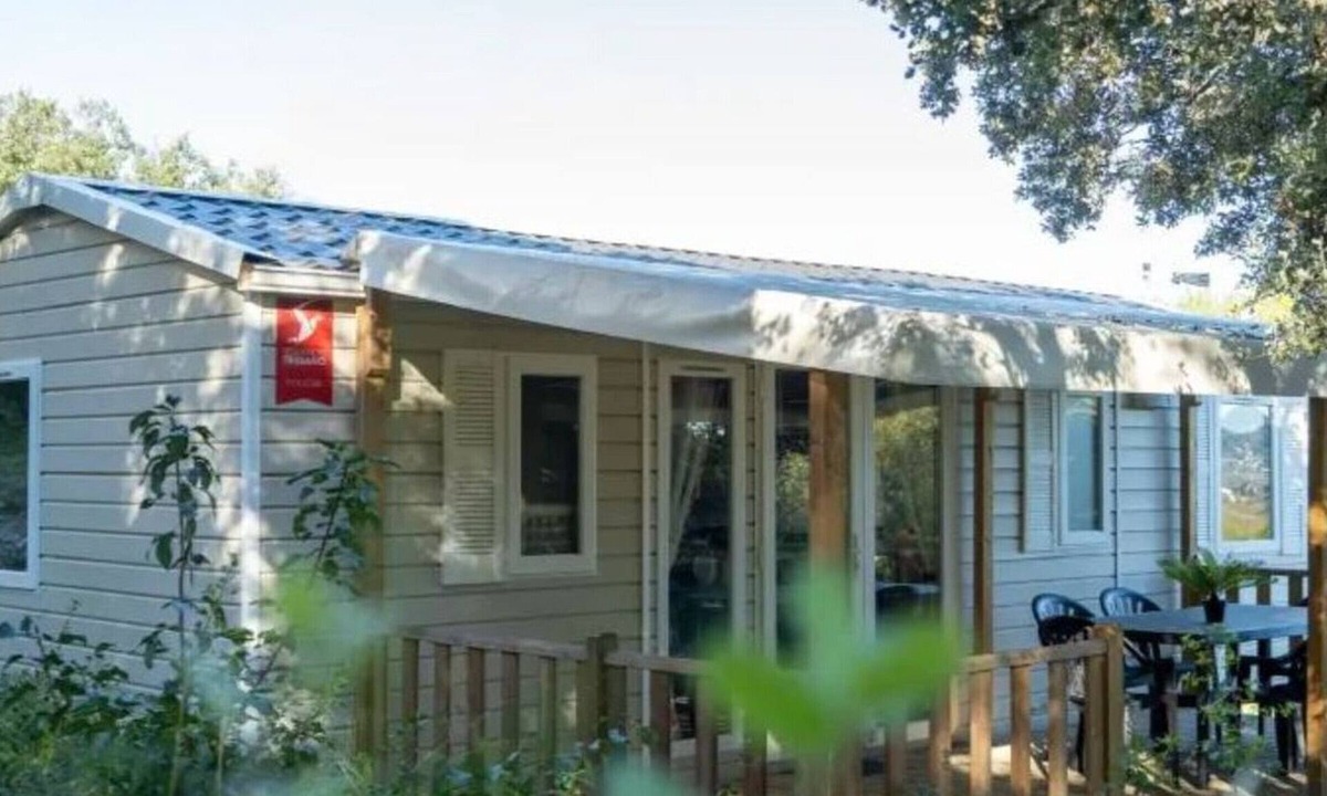 Calvisson House | Mobile Home 3 Bedrooms - Private Terrace