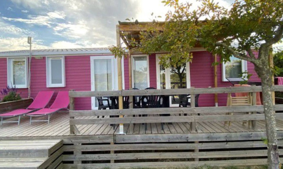 Le Boulou House | Mobile Home 40m² with Terrace for 6 at Le Boulou Camping