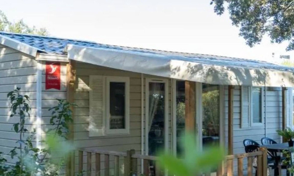 Calvisson House | Mobile Home 5 pers, Terrace at La Rouquette