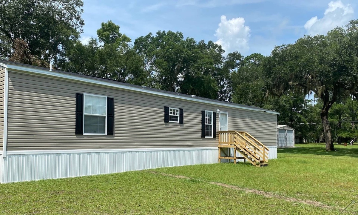 Valona House | Mobile Home at Shellman Bluff