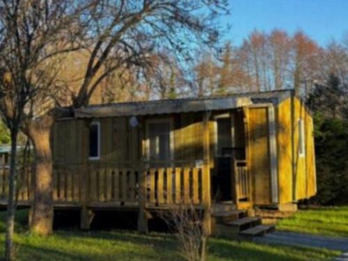 Saint-Astier Other | Mobile-home avec terrasse - 5 pers. - API-1-52-2216