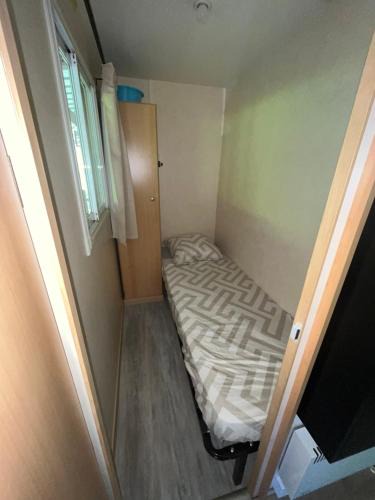 Le Martinet Other | Mobile-home entièrement équipé, rivière en contrebas