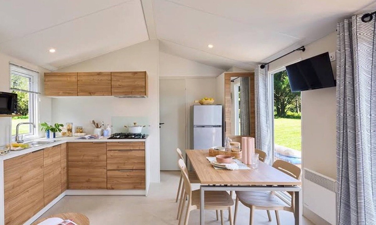 Saint-Gervais House | Mobile Home "Evasion 46" with Shared Pool and Terrace