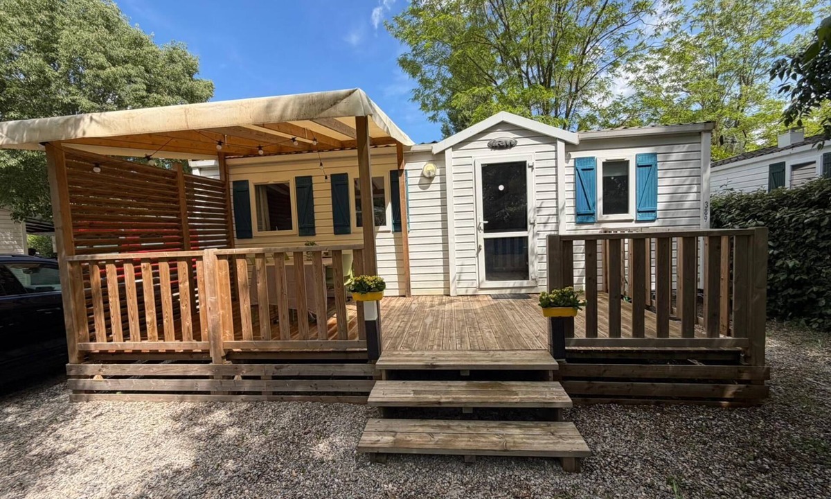 La Roque-d'Antheron House | Mobile home with quiet terrace not overlooked - ideal for families or couples