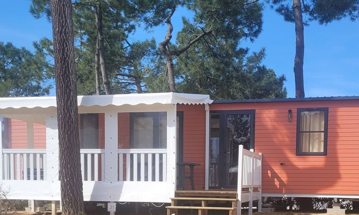 Saint-Jean-de-Monts House | Mobile home with terrace - 3 bedrooms, equipped kitchen