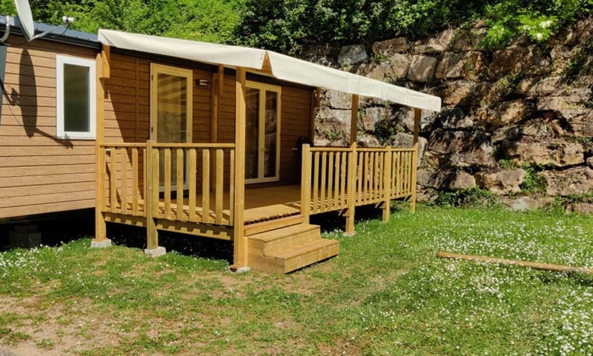 Saint-Rome-de-Tarn House | Mobile Home with Terrace - 4 people