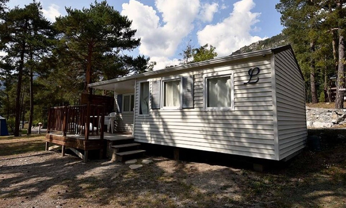 Meolans-Revel House | Mobile home pets allowed - 2 guests