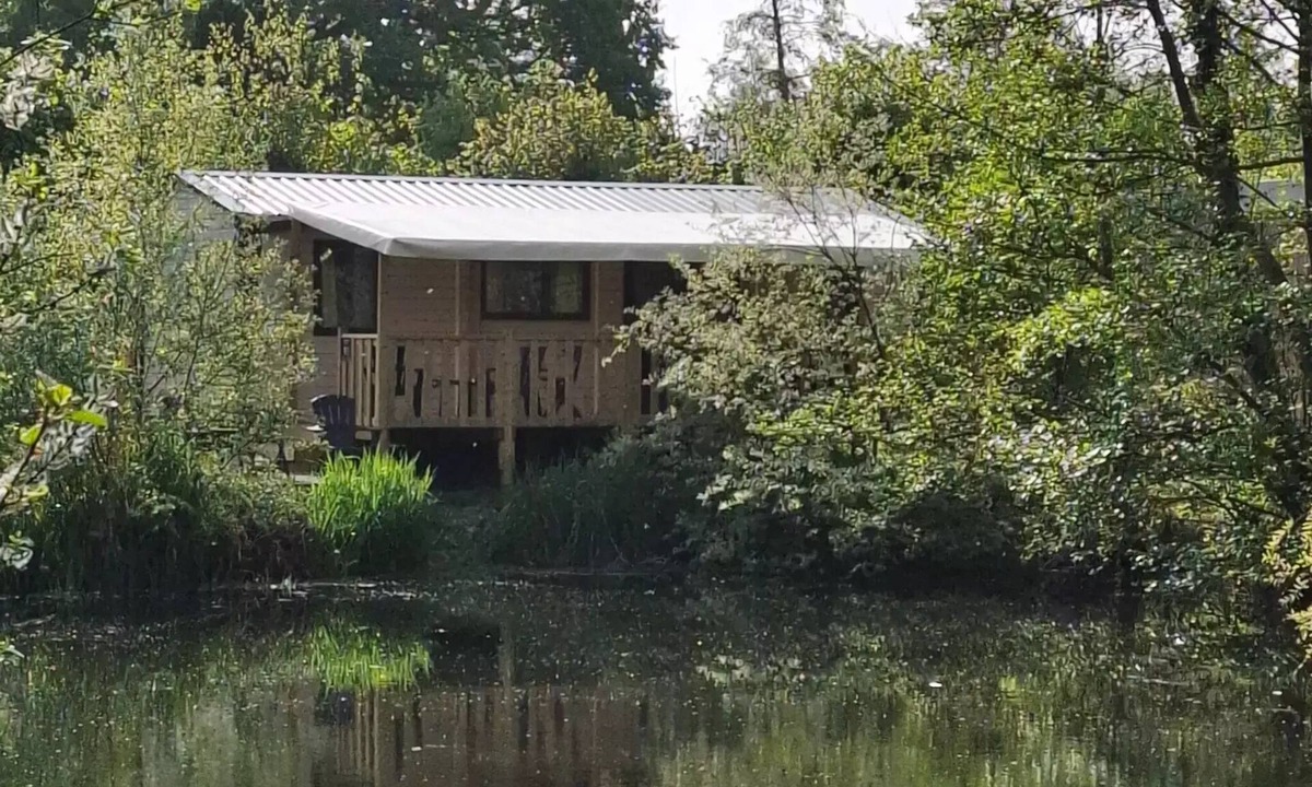 Long House | Mobile home THE TREFLE D'EAU Plot 4- 3 Schlafzimmer 6 Personen