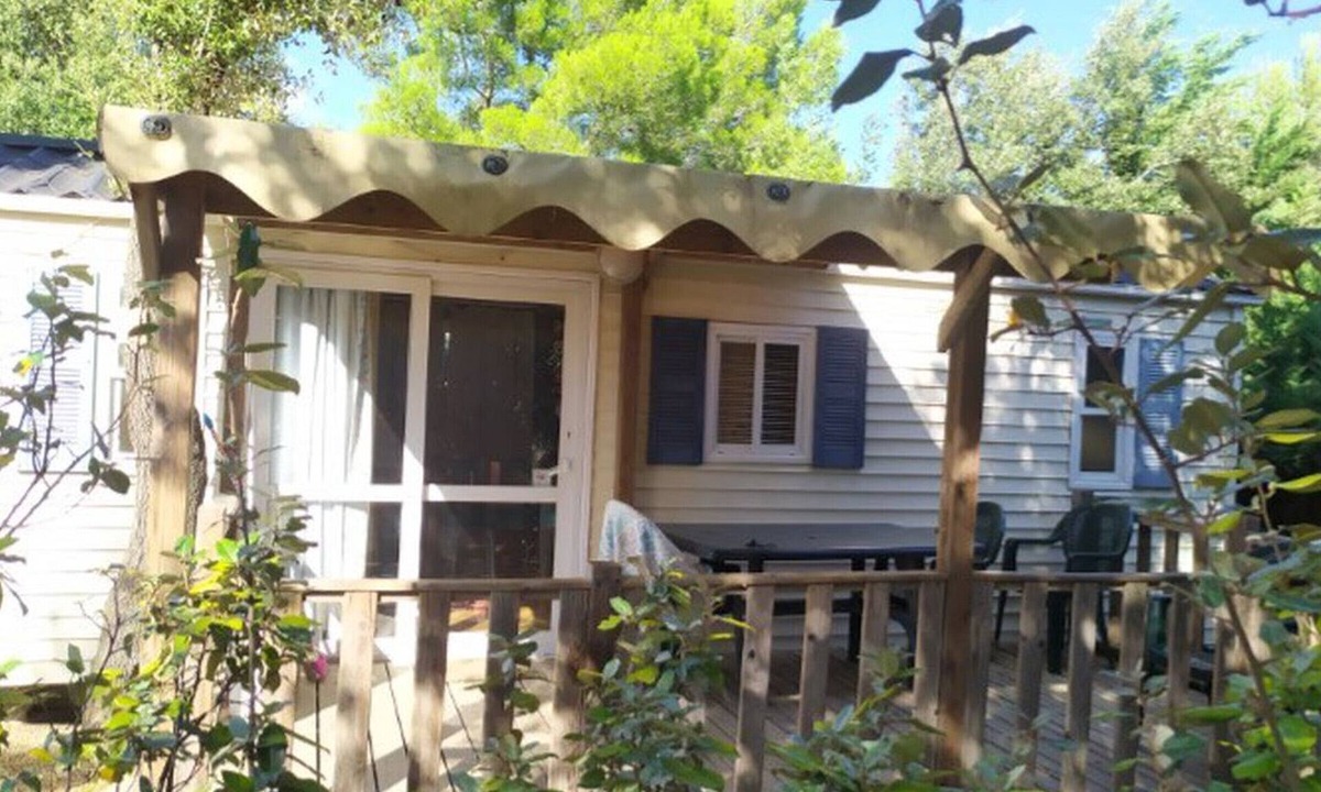 Laurens House | Mobile home with terrace for 6 guests