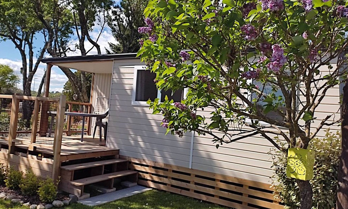 Massillargues-Attuech House | Mobile Home with Terrace in Anduze