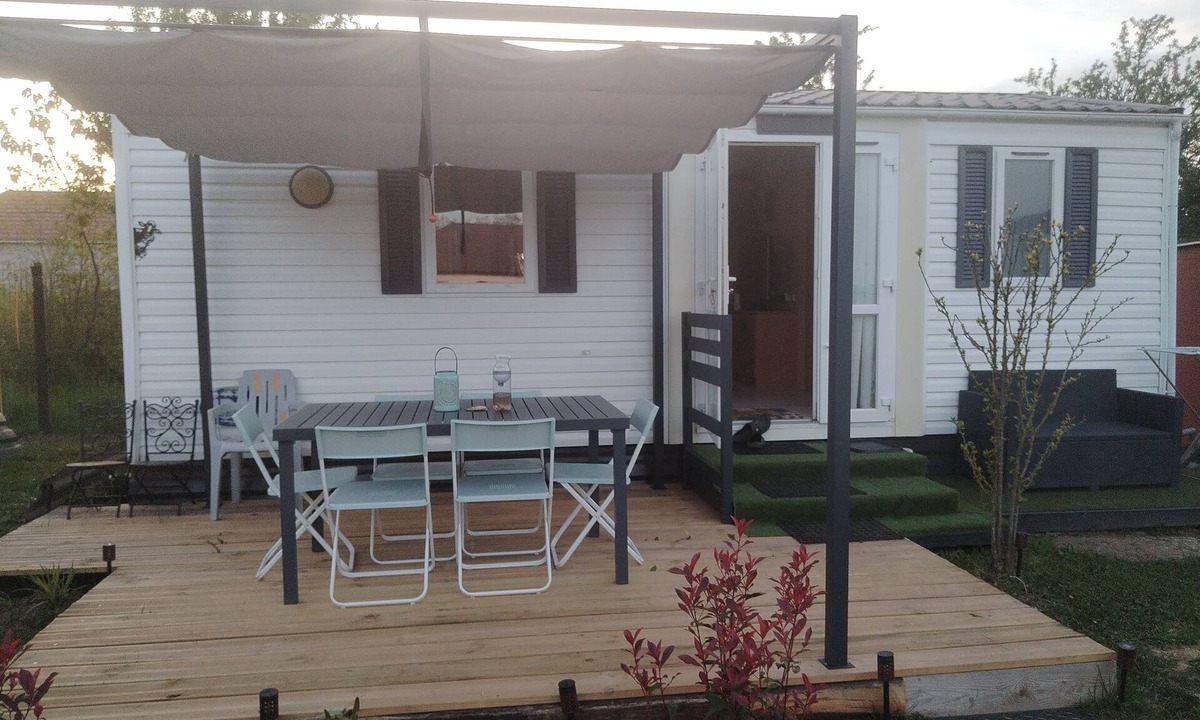 Saint-Loup House | Mobile homes in the countryside