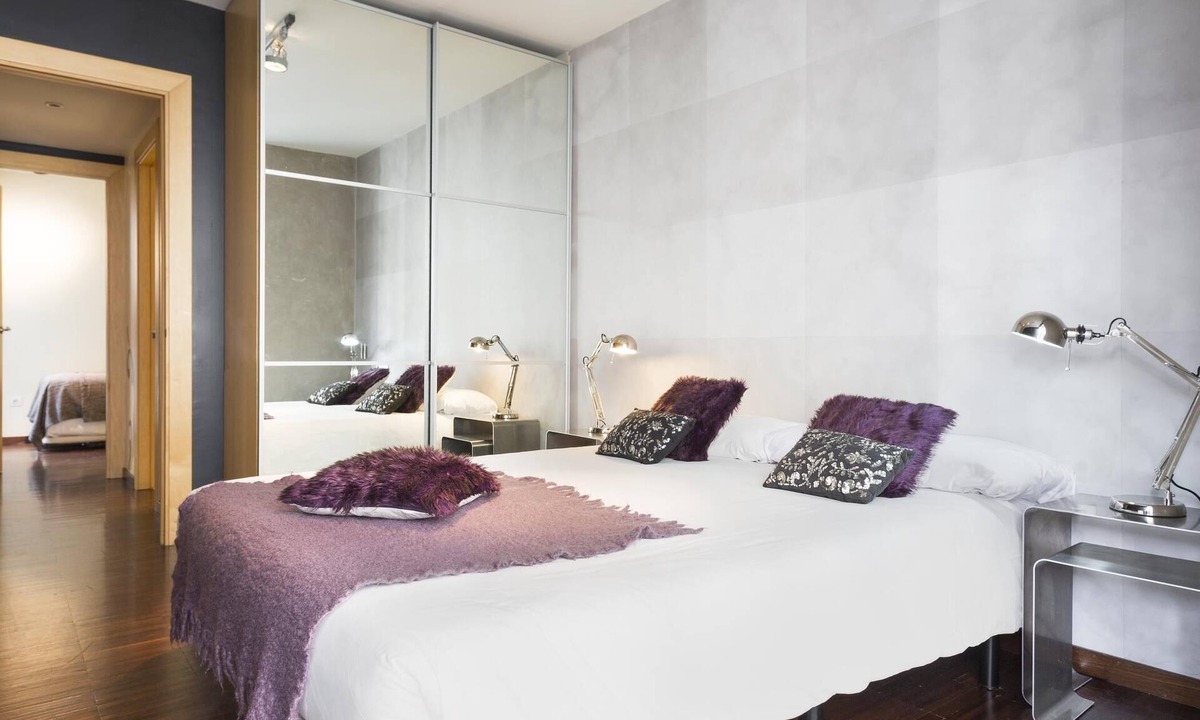 Sant Gervasi Apartment | Mobile World Congress 2 rooms with Terrace and optional parking - Free WiFi