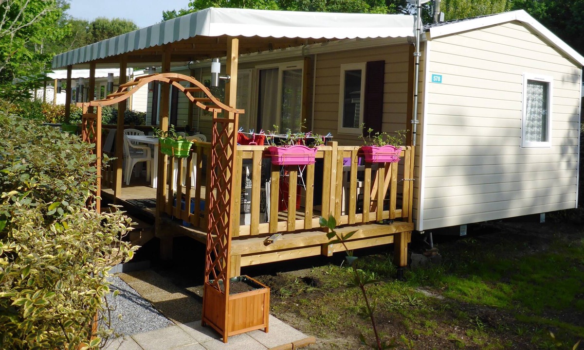 Gastes House | MOBILHOME CLIM - 8 P - CAMPSITE **** GREAT COMFORT - PRIVATE BEACH