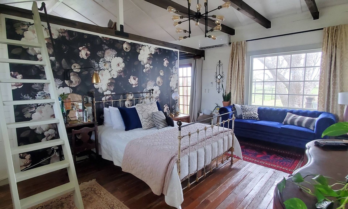 Ledbetter Other | Mockingbird Fields- Nesting Suite
