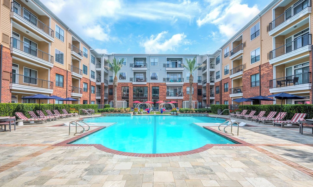 Brookhollow Apartment | Modern 1 BR In Houston near Galleria/Downtown