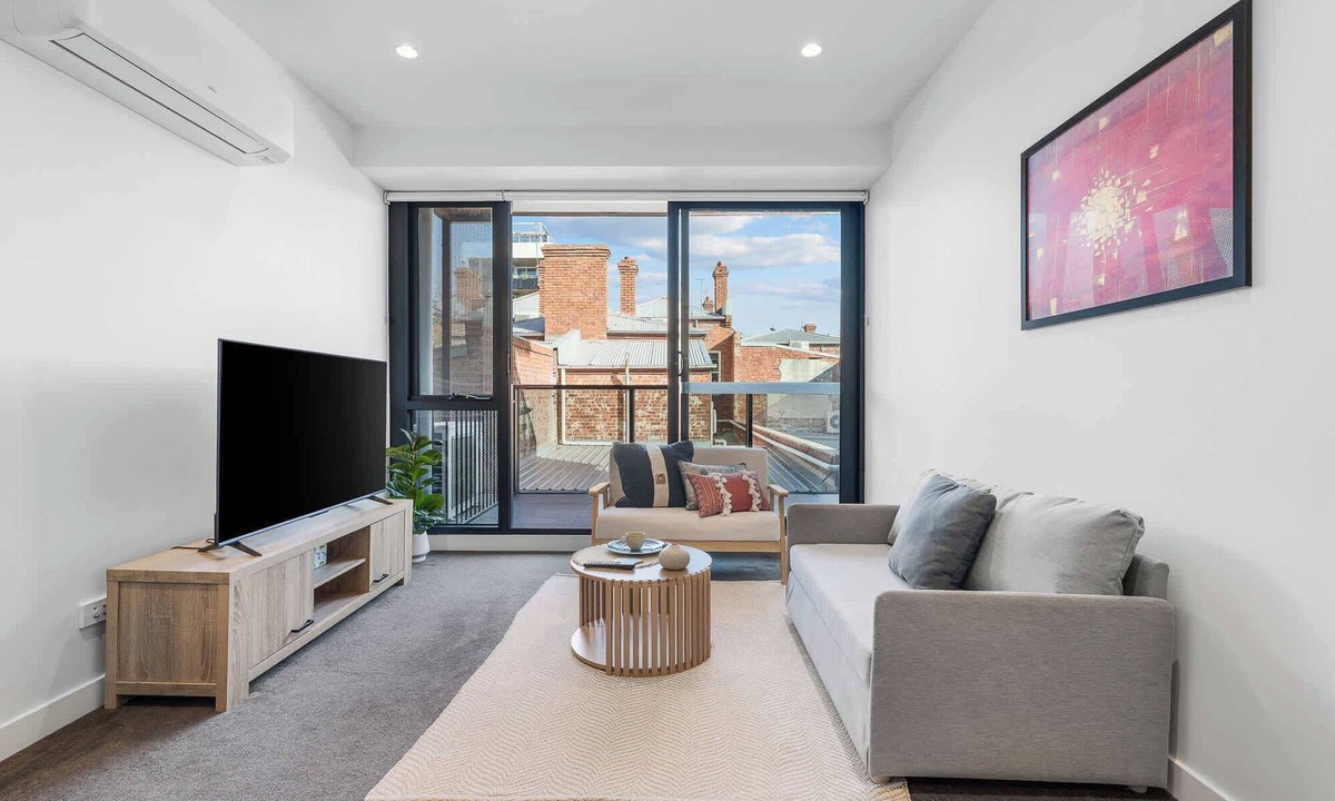 Hawthorn Apartment | Modern 1b Apt Near Swinburne University