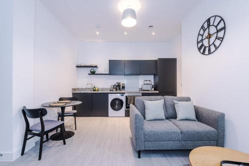 Warrington Apartment | Modern 1BR Apartment in Central Warrington