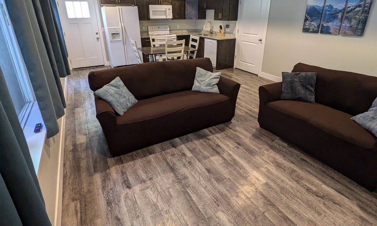 American Fork Apartment | Modern 1BR by Silicon Slopes – Workspace & 65” TV