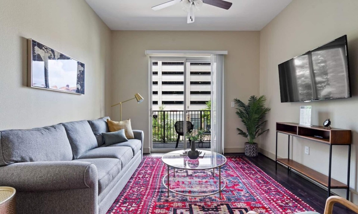 Montgomery Apartment | Modern 1BR Downtown Escape | King Bed Comfort