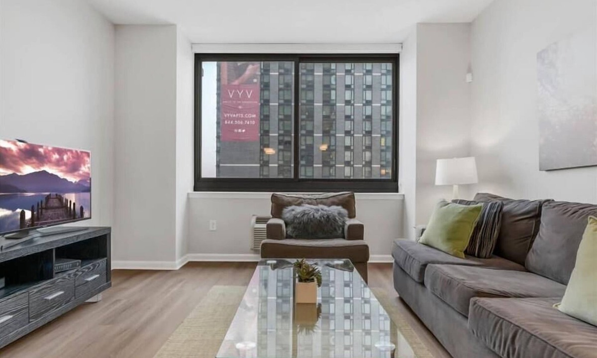 Hudson Exchange Apartment | Modern 1BR | Near PATH | Jersey City by GLS