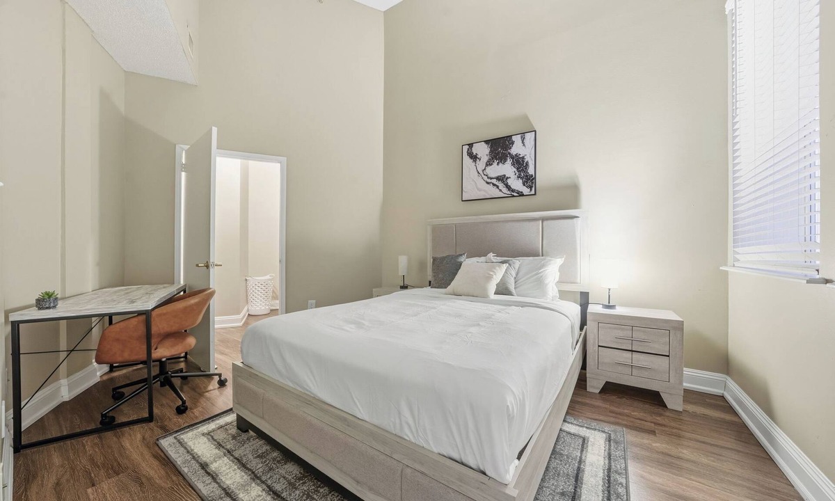 Downtown Apartment | Modern 1BR perfect for extended visits