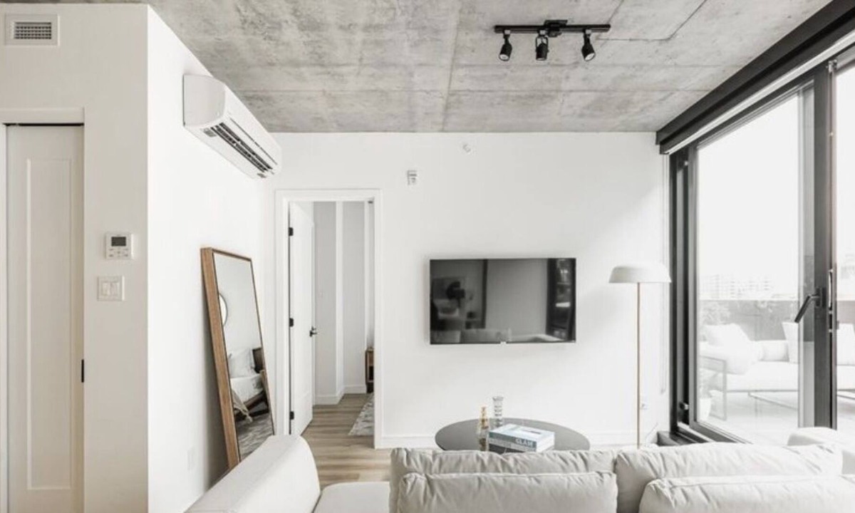 Villeray Apartment | Modern 2 Bedroom Apartment in Central Montreal