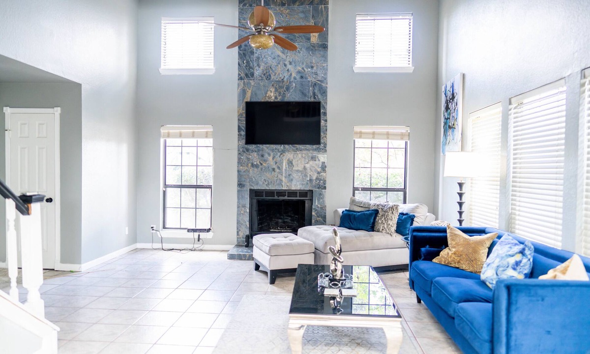 Northeast Carrollton House | Modern 2-bedroom home with loft and indoor fireplace!