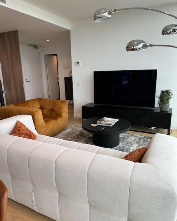 Williamstown Apartment | Modern 2 BRM Apt in Williamstown