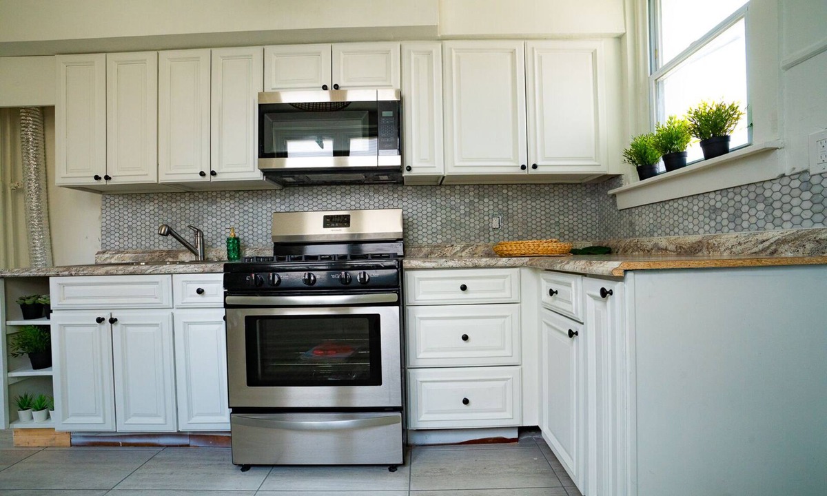 Atlantic City Cottage | Modern 2BD/1BA Cottage, Steps from Beach+Caesars