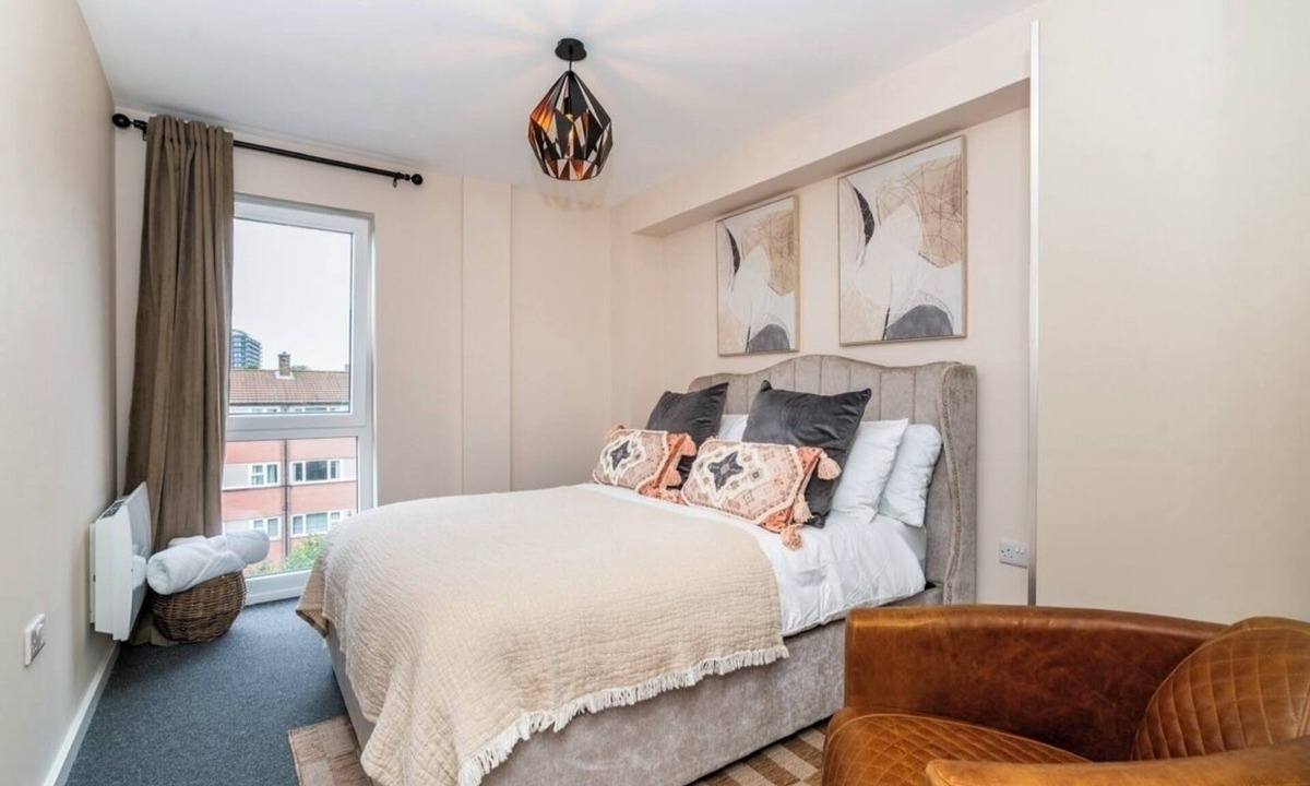 Manchester Apartment | Modern 2bed Manchester+ parking