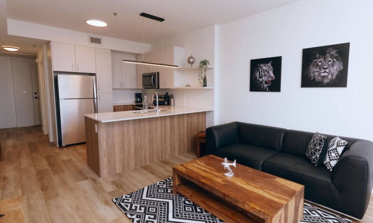 Winnipeg Apartment | Modern 2BR Apt Steps from Osborne Village