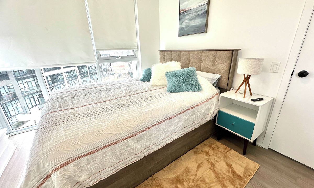 Downsview Condo | Modern 2BR City Oasis with Two Balconies, Nature Walks, & Family Comfort