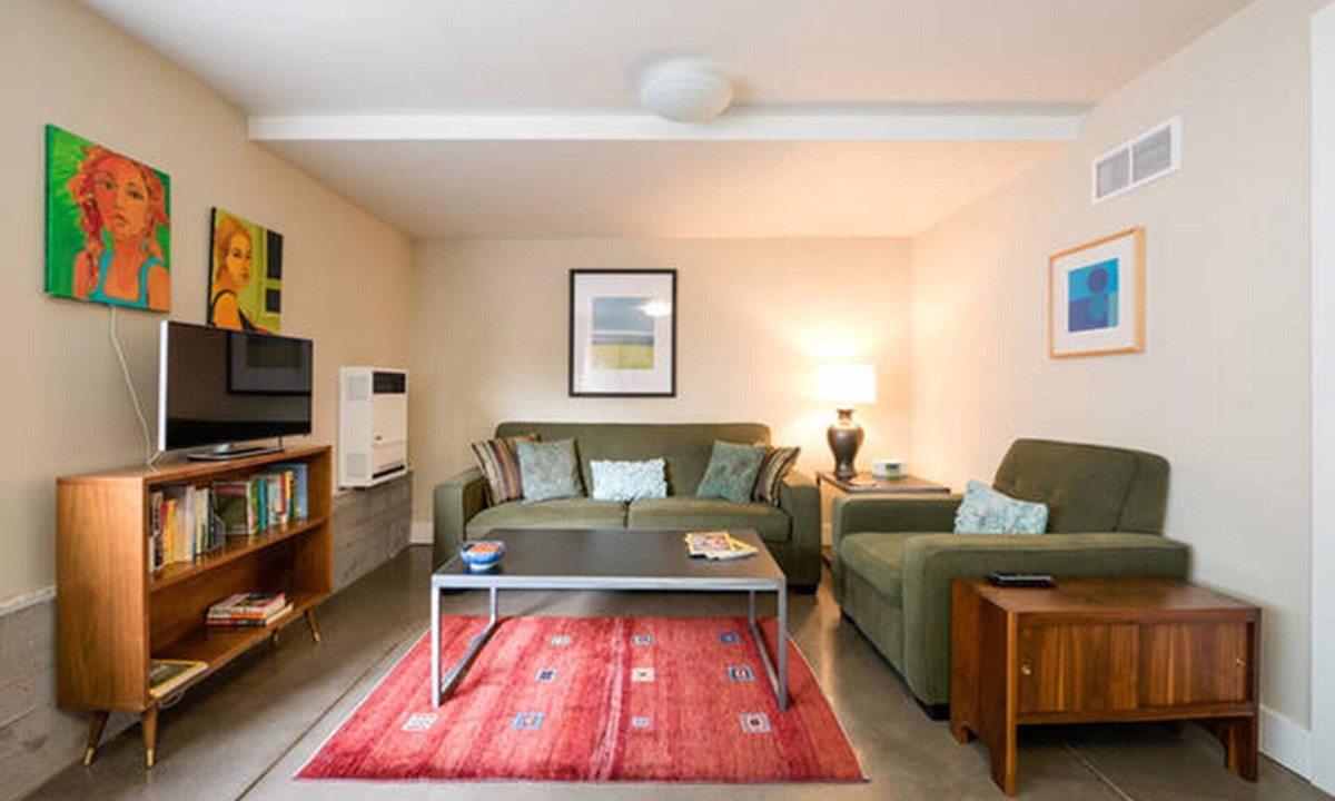 Upper Telegraph Apartment | Modern 2BR in Rockridge/Berkeley, Walkable to Shops, Dining, Grocers, BART