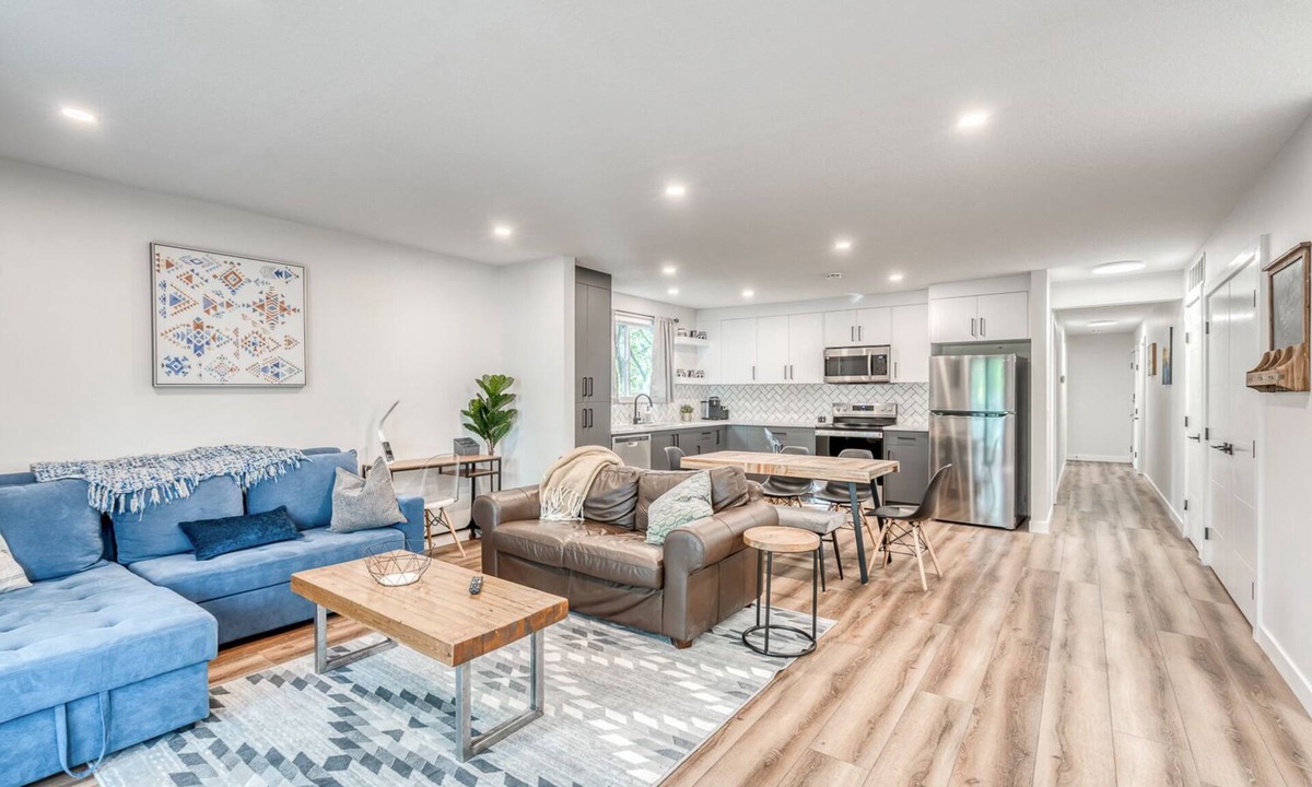 Crescent Heights Apartment | Modern 3 bed, 2 bath with an Unbeatable location and HOT TUB!