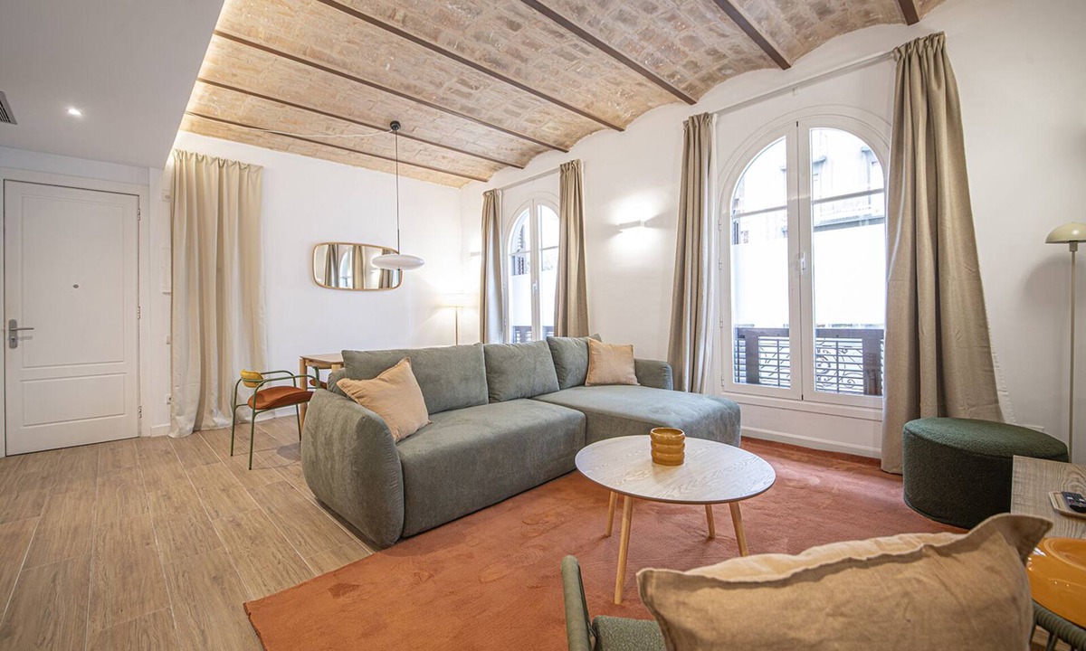 Sant Gervasi Apartment | Modern 3 Bedroom Apartment in Uptown Barcelona