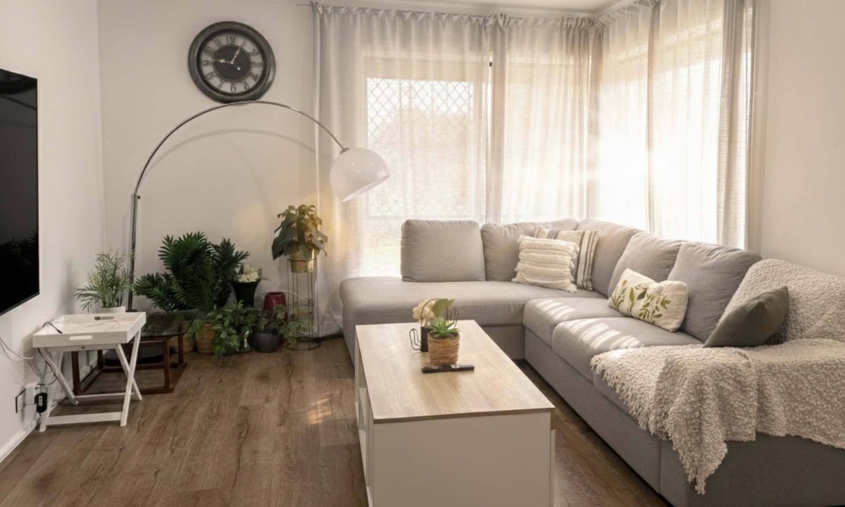 Werribee House | Modern 3BDR Family Home in Werribee