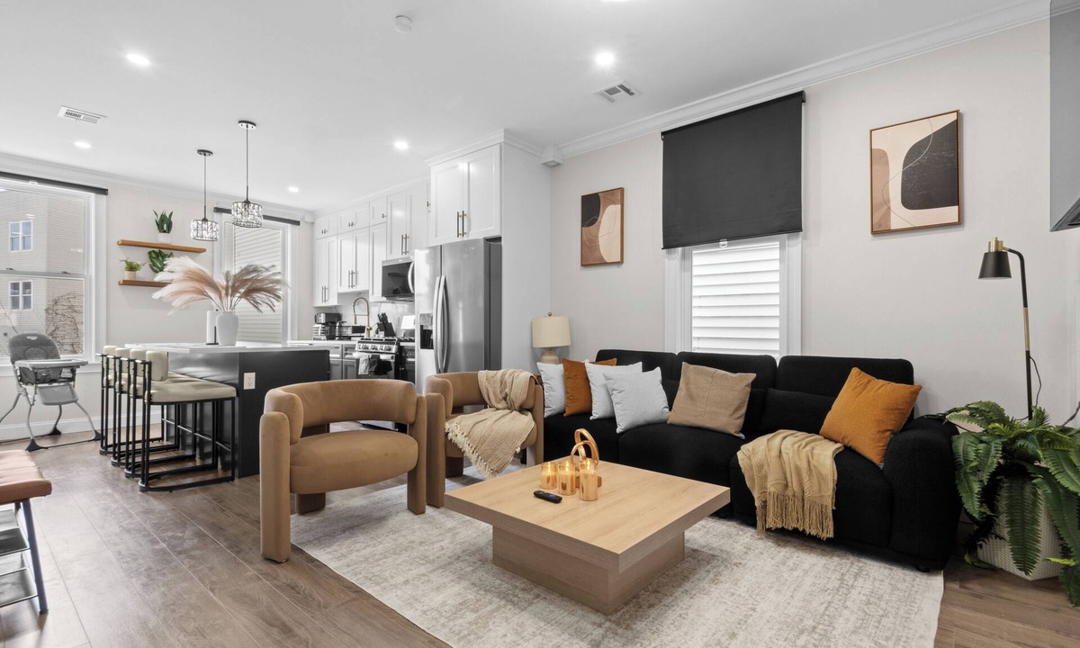 Union City Apartment | Modern 3BR Near NYC + MetLife Sleeps 8 + Parking