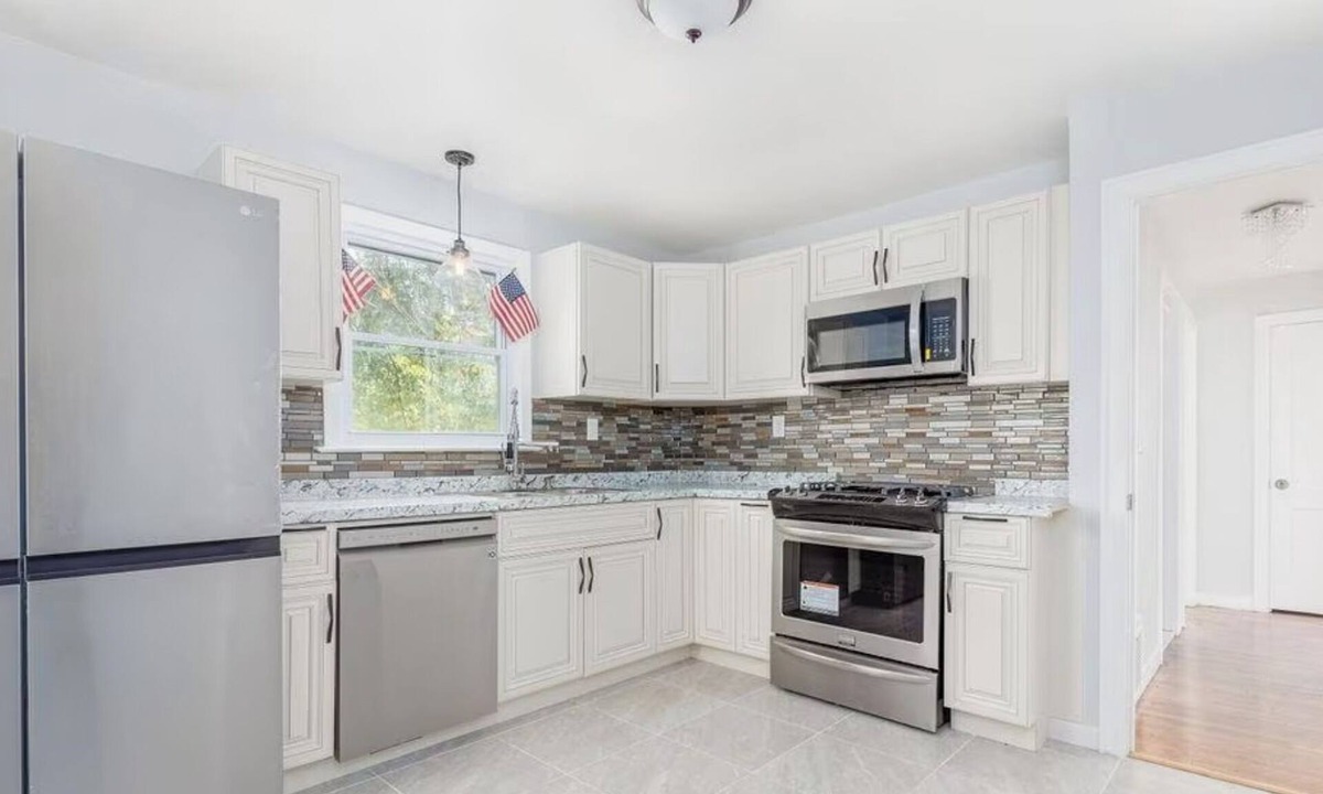 New Haven House | Modern 5 BD Yale New Haven