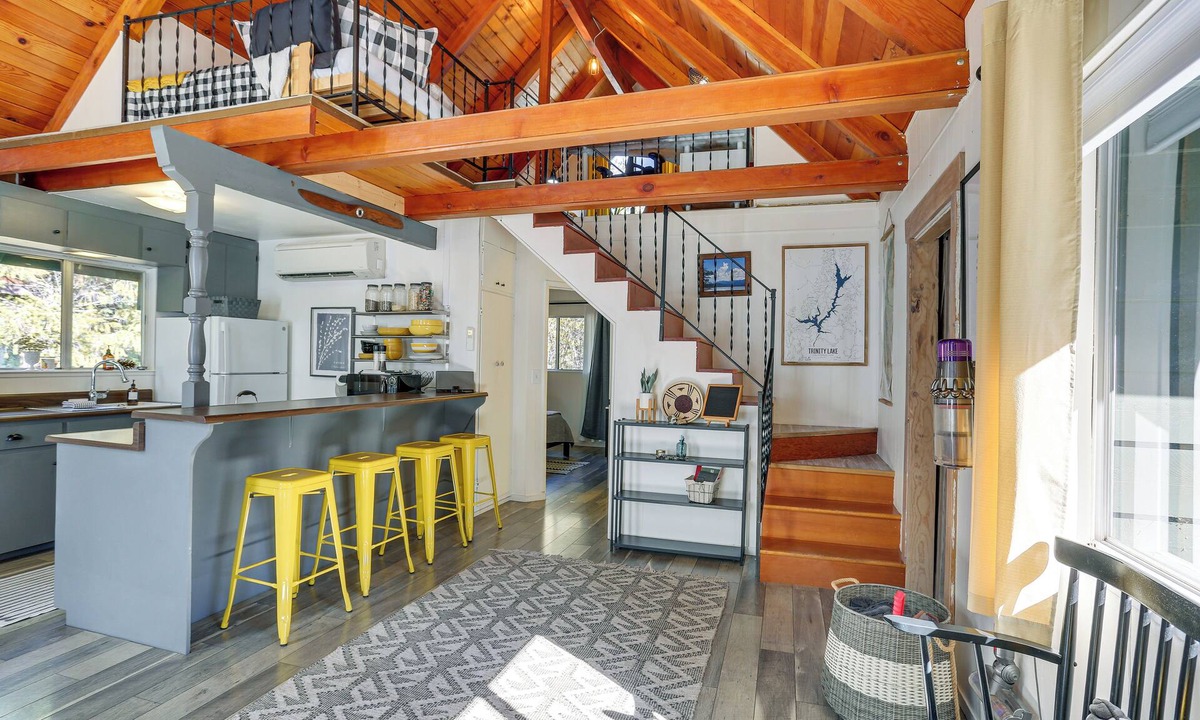 Trinity Center Cabin | Modern A-Frame Cabin < 2 Mi to Trinity Lake!