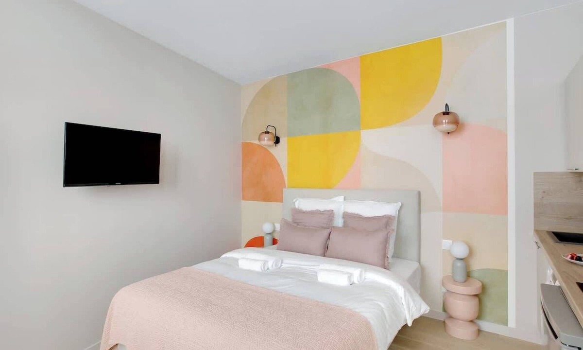 Neuilly-sur-Seine Apartment | Modern air-conditioned studio – Neuilly