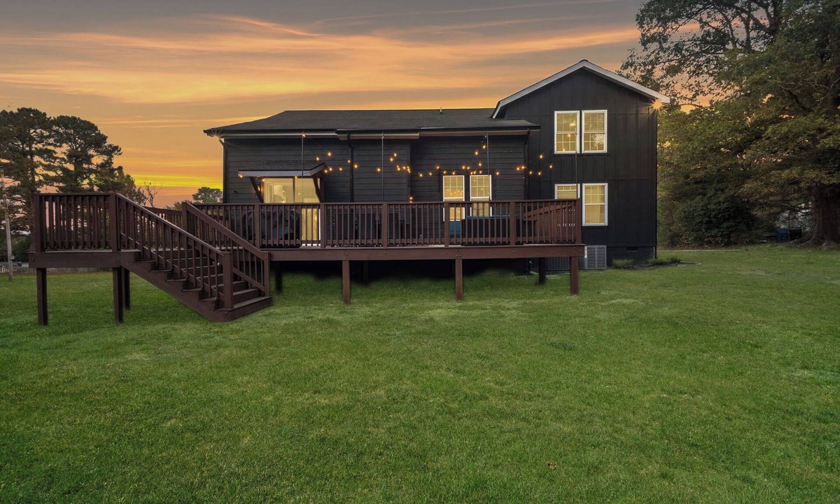 Wake Forest House | Modern and Peaceful 5BR Wake Forest Retreat-Pet Friendly