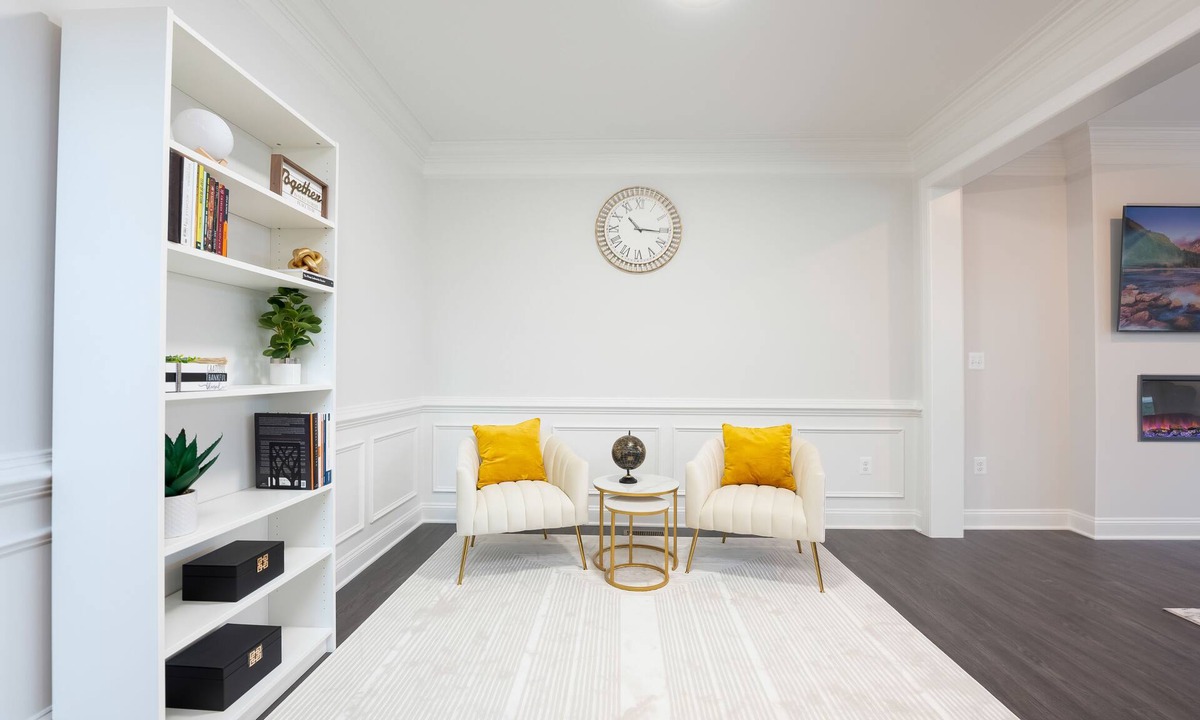 Neabsco House | Modern and Spacious Home