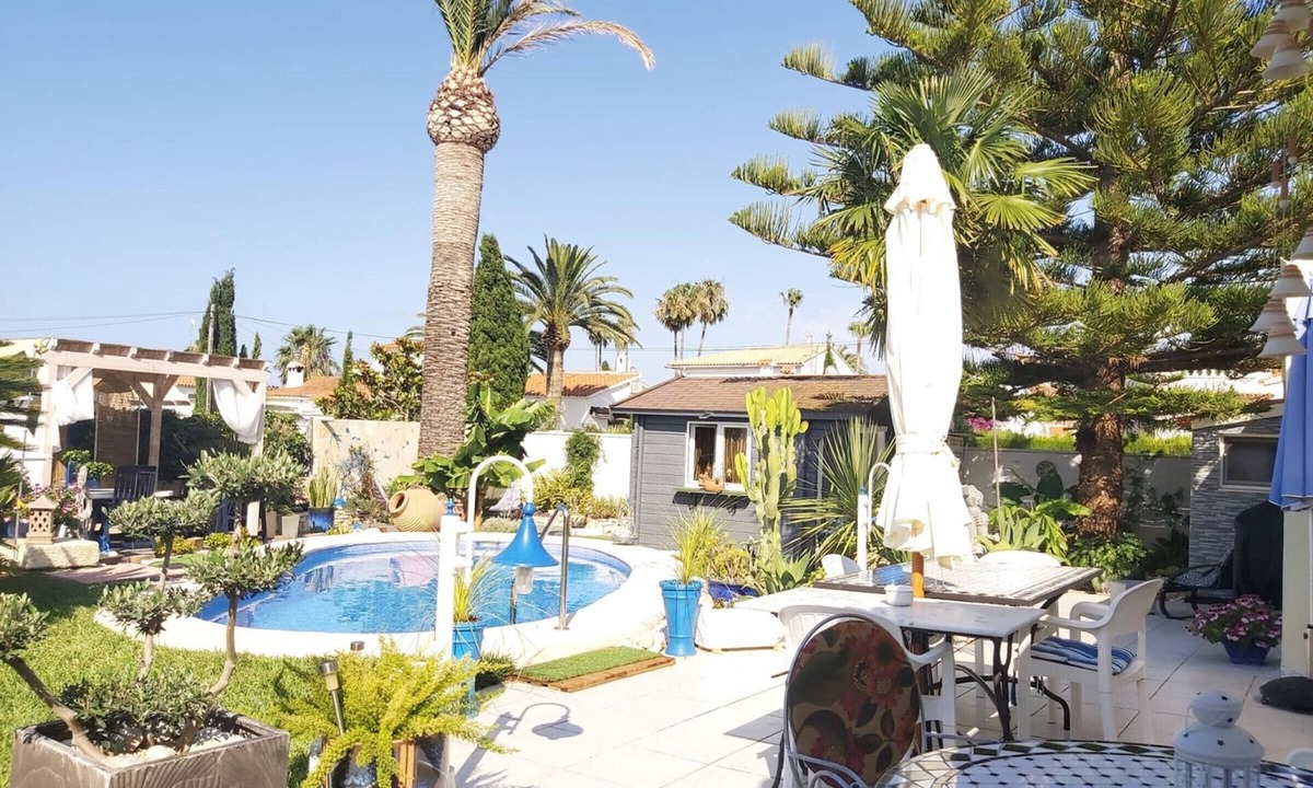 Els Poblets Villa | Modern and spacious villa in Els Poblets for families