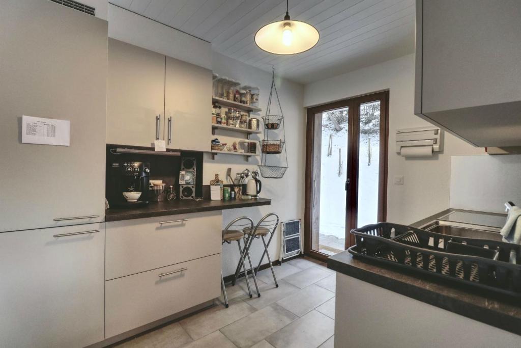 Les Mayens-de-Sion Apartment | Modern and well equipped apartment, 500m from the 4 Vallées ski area
