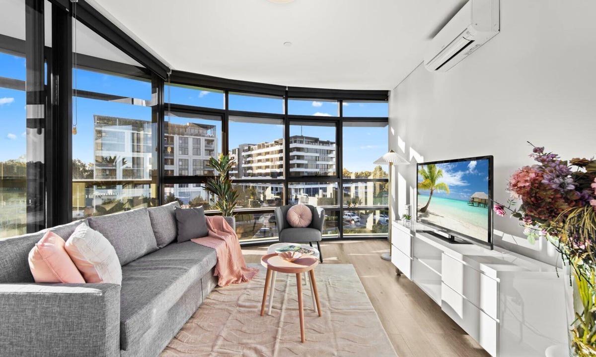 Sydney Olympic Park Apartment | Modern Apartment with Piano – Sleeps 5, Olympic Park