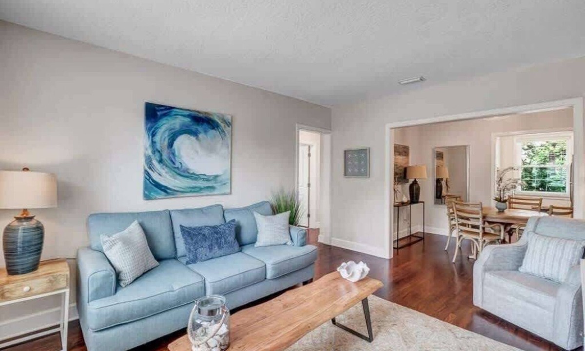 San Marco Apartment | Modern Apartment - 2 blocks from San Marco