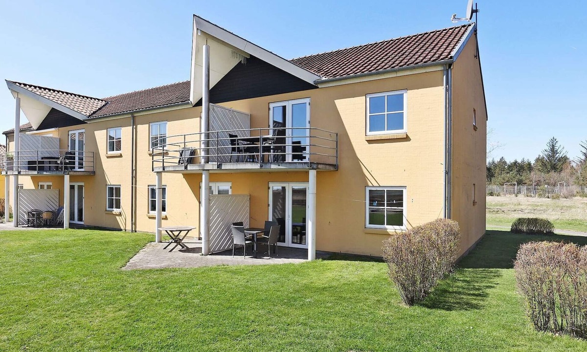 Hou Apartment | Modern Apartment in Jutland near Sea