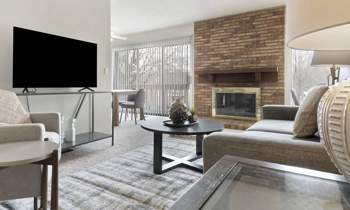 Ballwin Apartment | Modern Apartment in Prime Location (ID9305X02)