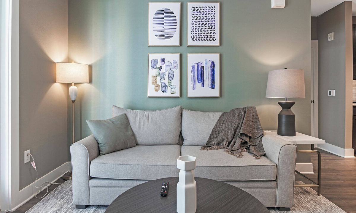 Allandale Apartment | Modern Apartment in Prime Location (ID1166X331)