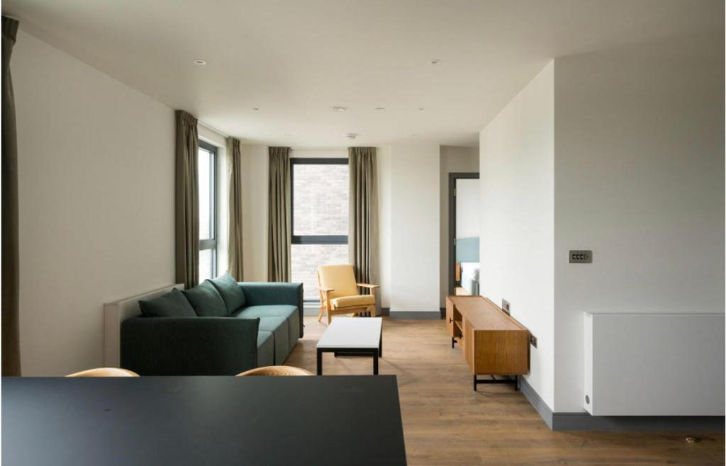 Tottenham Hale Apartment | Modern Apartment in Tottenham, London